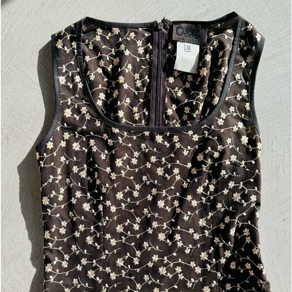 Dolce & Gabbana Brown & White 90s dizzy floral embroidered pencil Midi dress - Picture 5 of 11